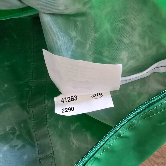 American Tourister Green Duffle Bag Vintage Carry On Overnight Travel - Picture 6 of 7